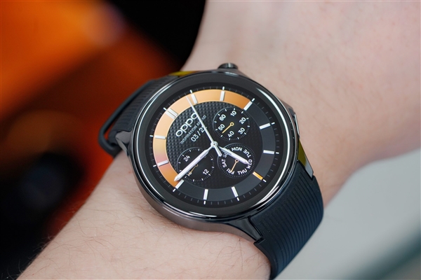 OPPO第一款圓表！OPPO Watch X星夜飛行版圖賞