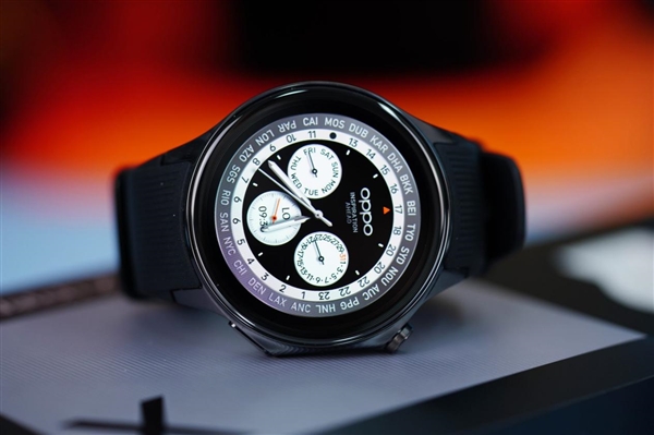 OPPO第一款圓表！OPPO Watch X星夜飛行版圖賞