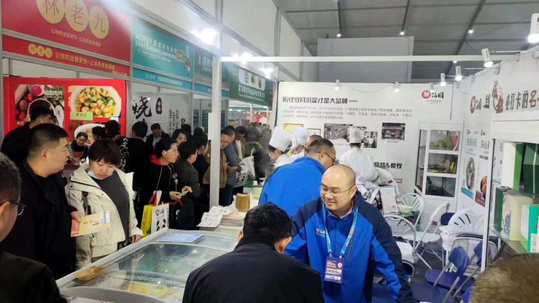 賴湯圓亮相良之隆展會，新品預(yù)制菜與爆漿糍粑系列引領(lǐng)新風(fēng)尚(圖7)