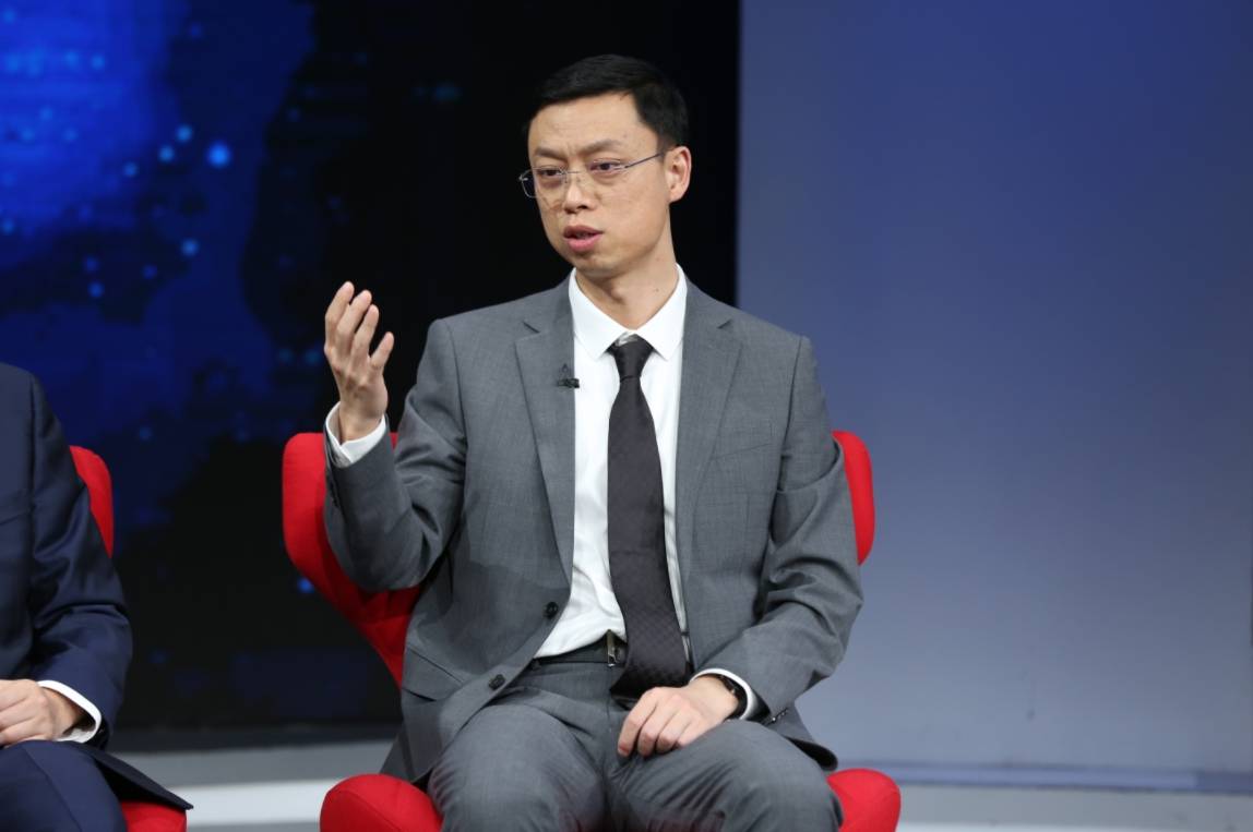 
			央視《對話》探討AI+未來大猜想，智譜AI張鵬直言看到大模型賦能行業(yè)的“曙光”
		(圖2)